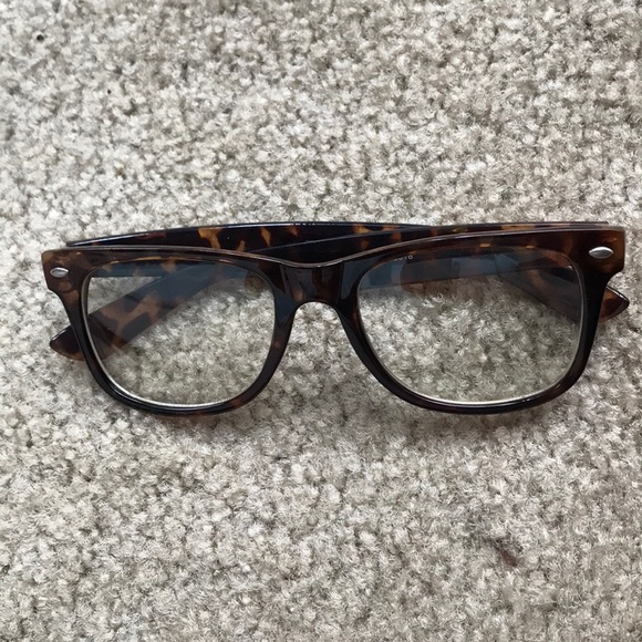 Forever 21 Accessories - Glasses